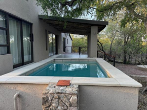 Royal On Olifant Drive